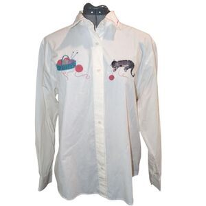 Vintage Northern Isles Cream Cat Embroidered women's Shirt‎
